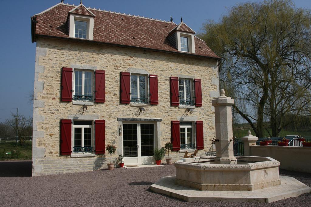 Moulin De Petoulle Hotel Charenton-du-Cher Екстериор снимка