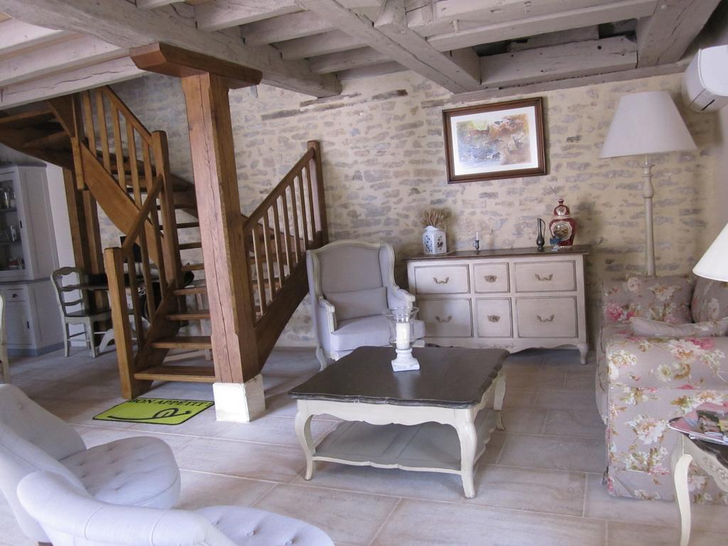 Moulin De Petoulle Hotel Charenton-du-Cher Екстериор снимка